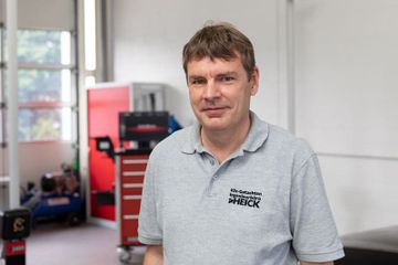 Ralf Barbara